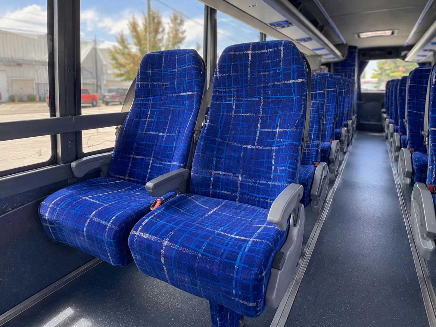 charter bus rentals for oakland hills wedding venues