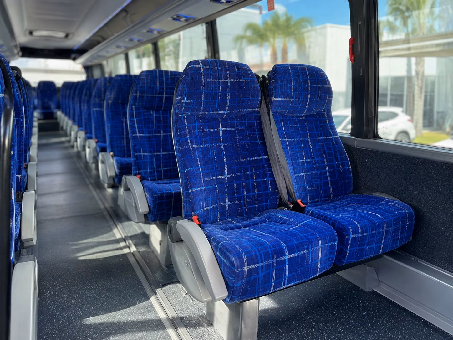 how the bus type you choose changes charter bus prices in oakland california