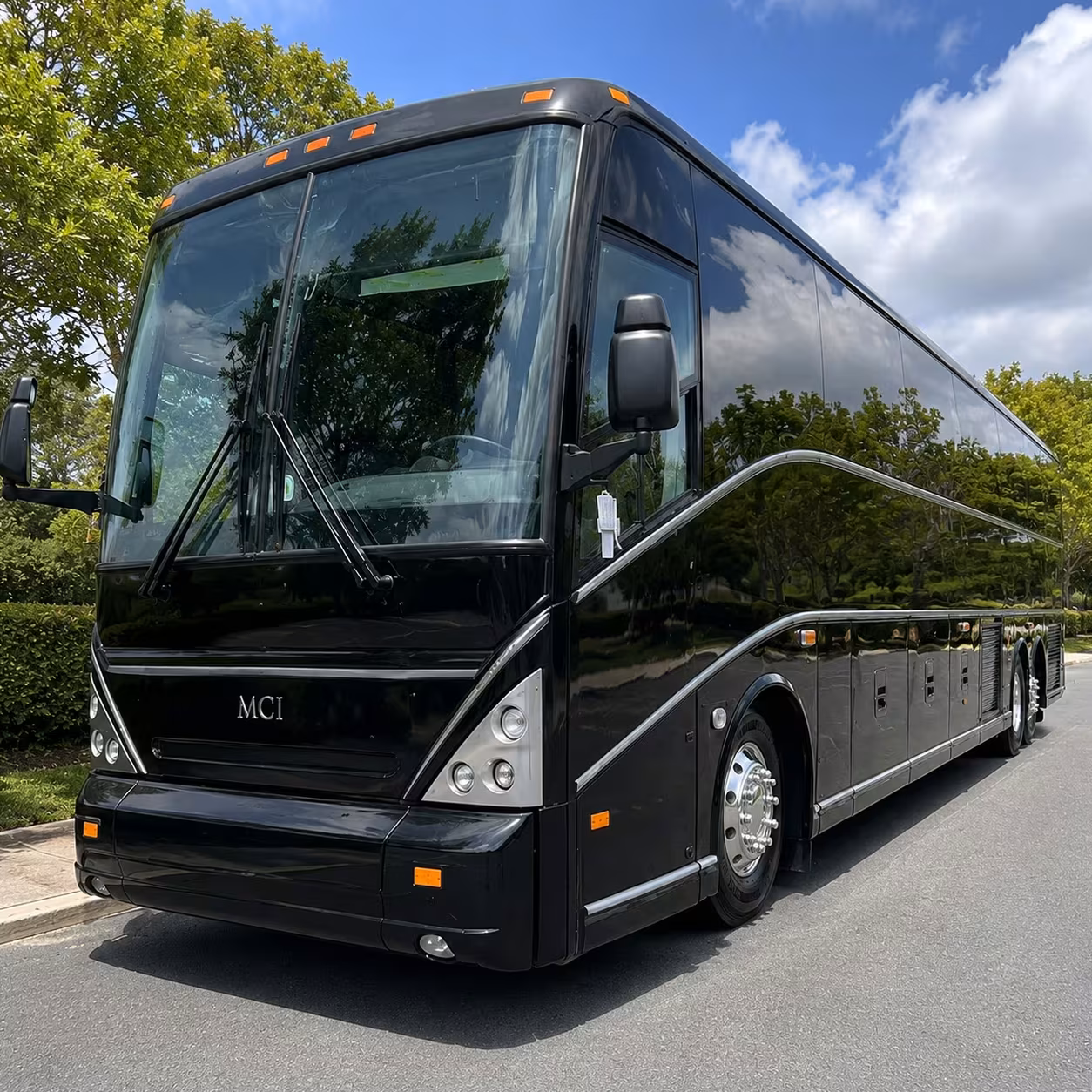 oakland charter bus rentals for corporate retreats and team outings