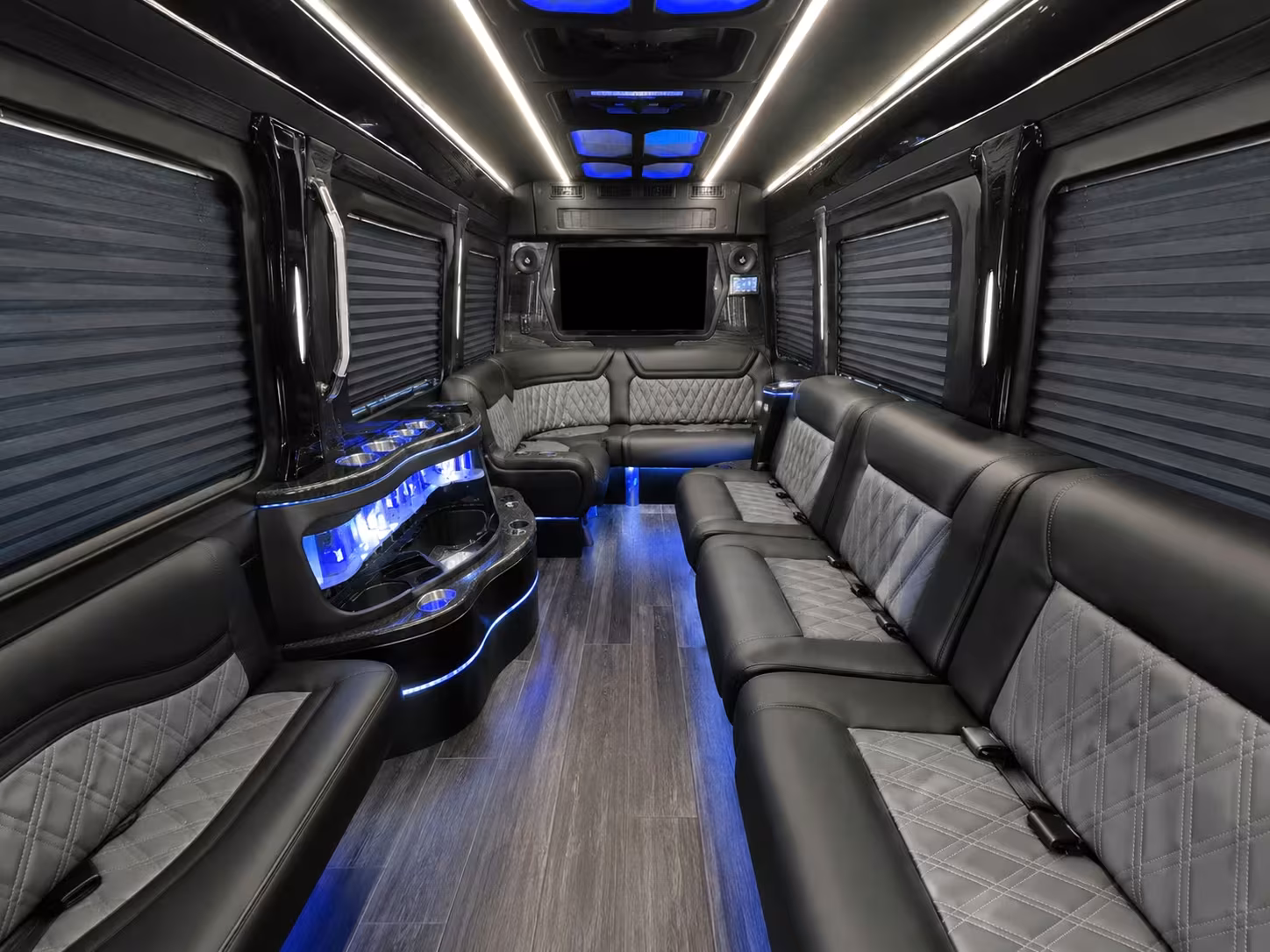 oakland corporate shuttle buses for worksites and off site parking