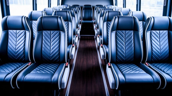 oakland 15 passenger minibus rental