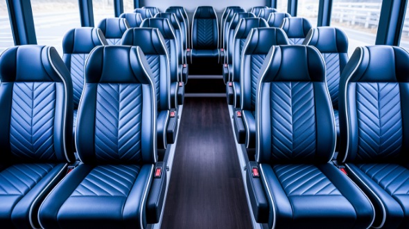 oakland 25 passenger minibus rental